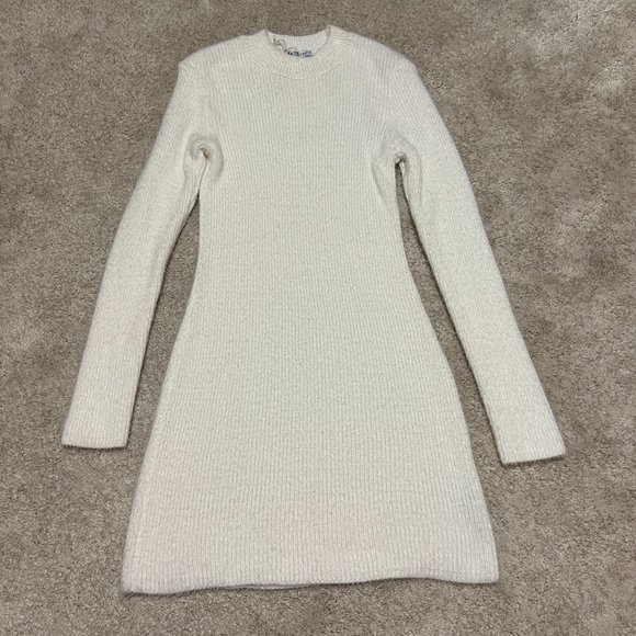 Zara Dresses & Skirts - Zara Sweater Dress Size Medium White Knit Long Sleeve Crew Neck Fuzzy Soft